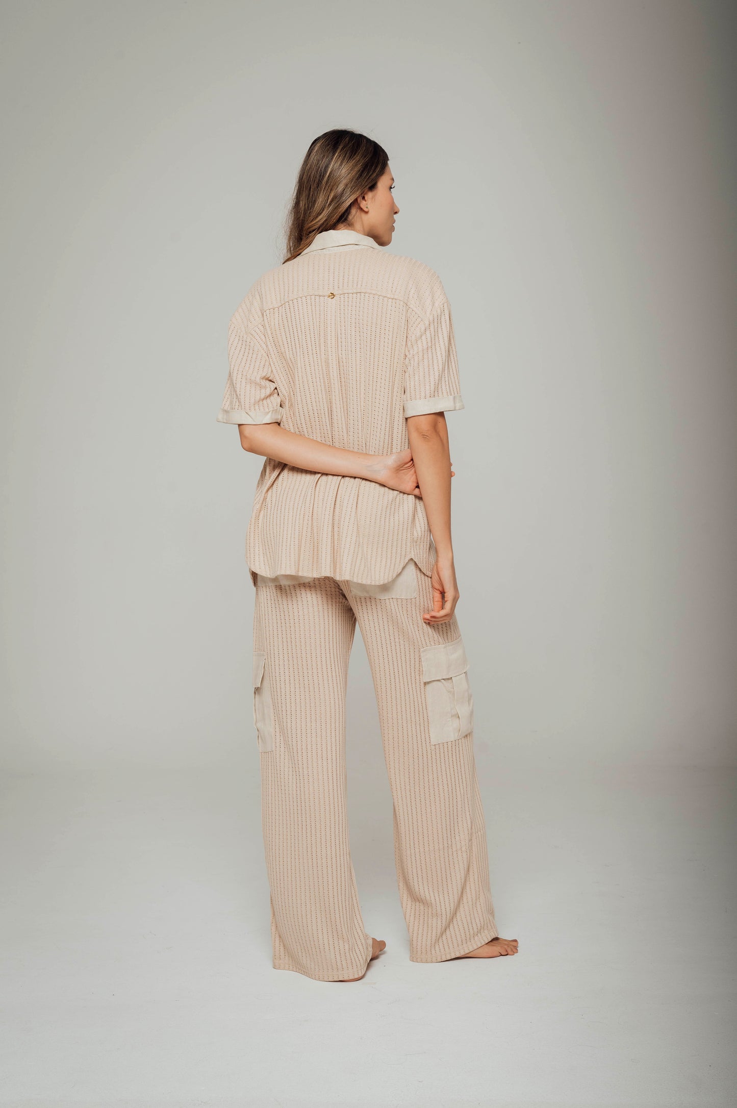 Camisa tejida de botones con apliques en lino Ibiza