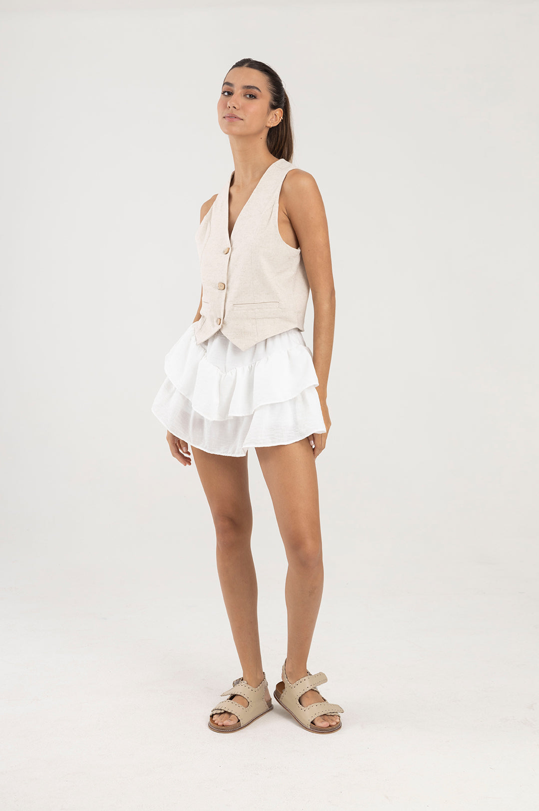Falda blanca con pretina elástica y boleros Greca