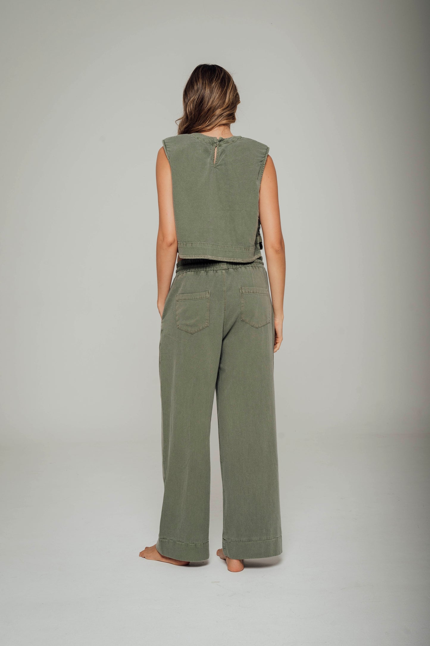 Pantalon silueta ancha con pretina enresortada Bermeo