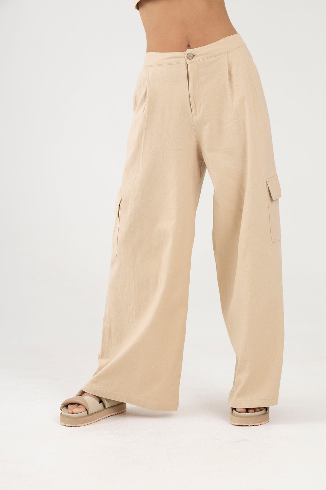 Pantalon beige silueta palazzo Amar