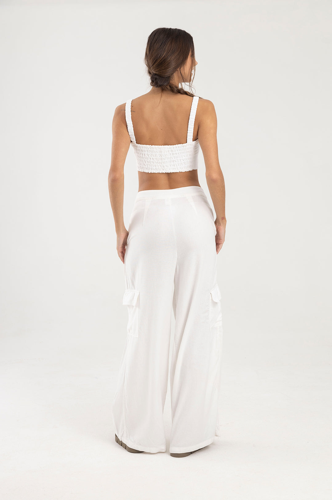 Pantalon blanco silueta palazzo Amar