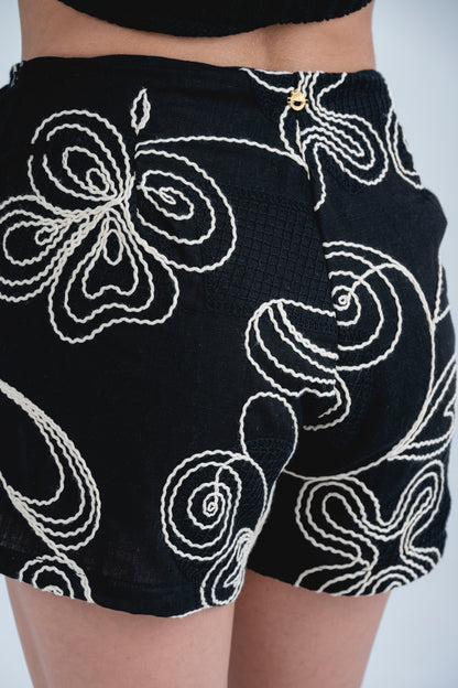 Falda short bordada Yvon Negra