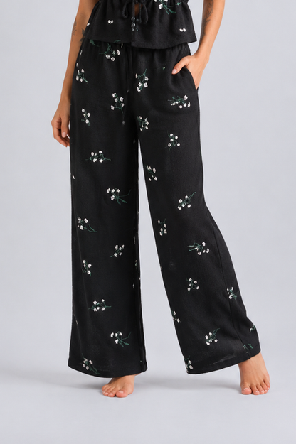 Pantalon Epic Negro Bordado Flores